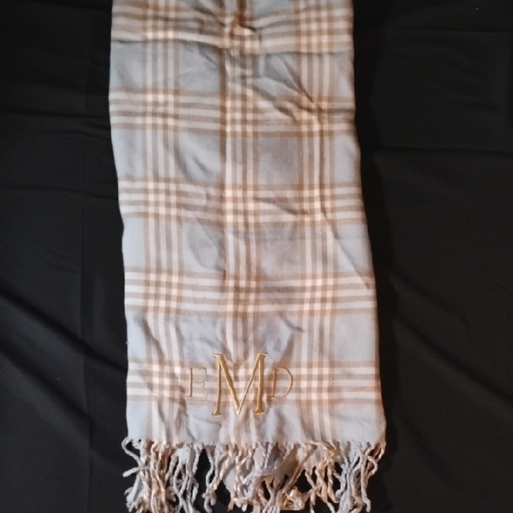 Elegant Plaid Scarf with Fringe